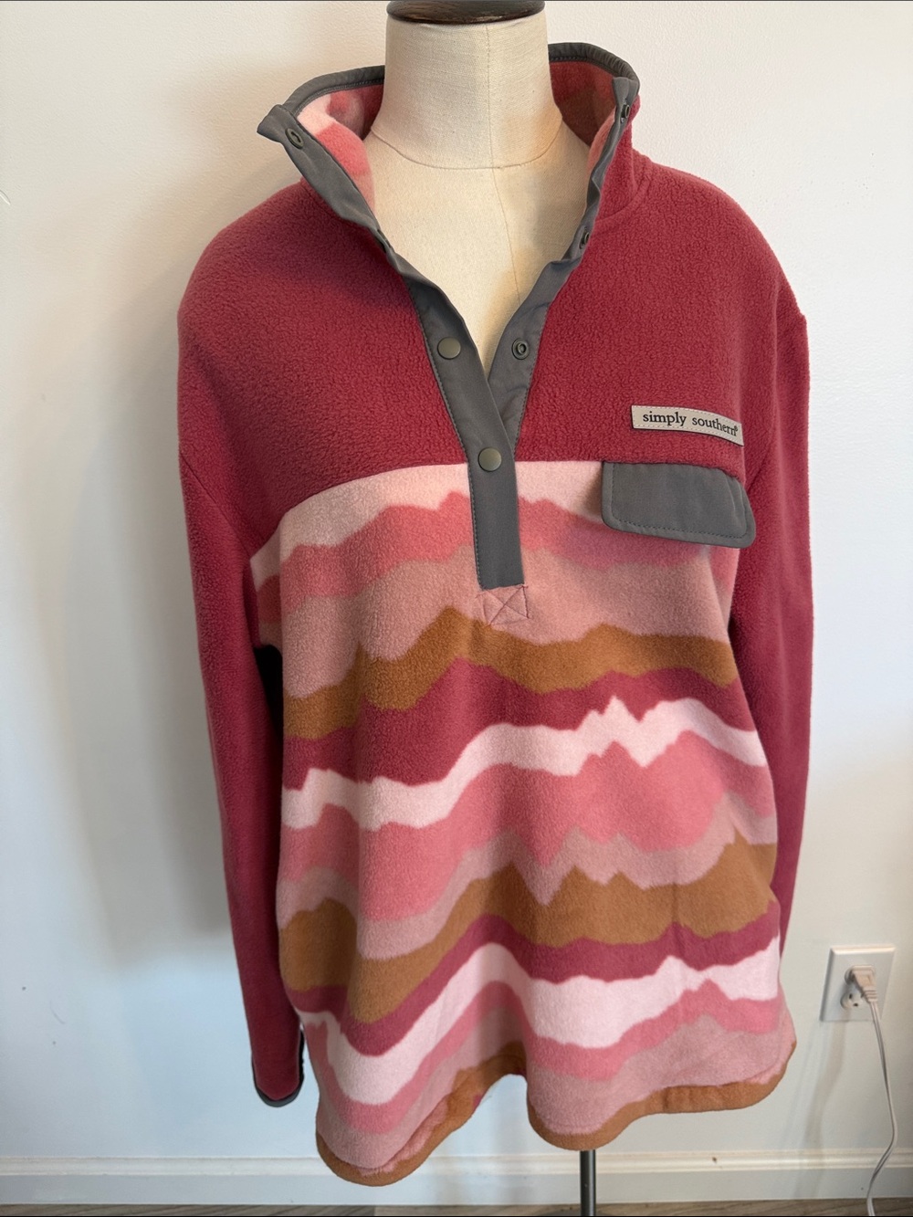 Simply Southern Pink & Brown Patterned Fleece Pullover Size Large